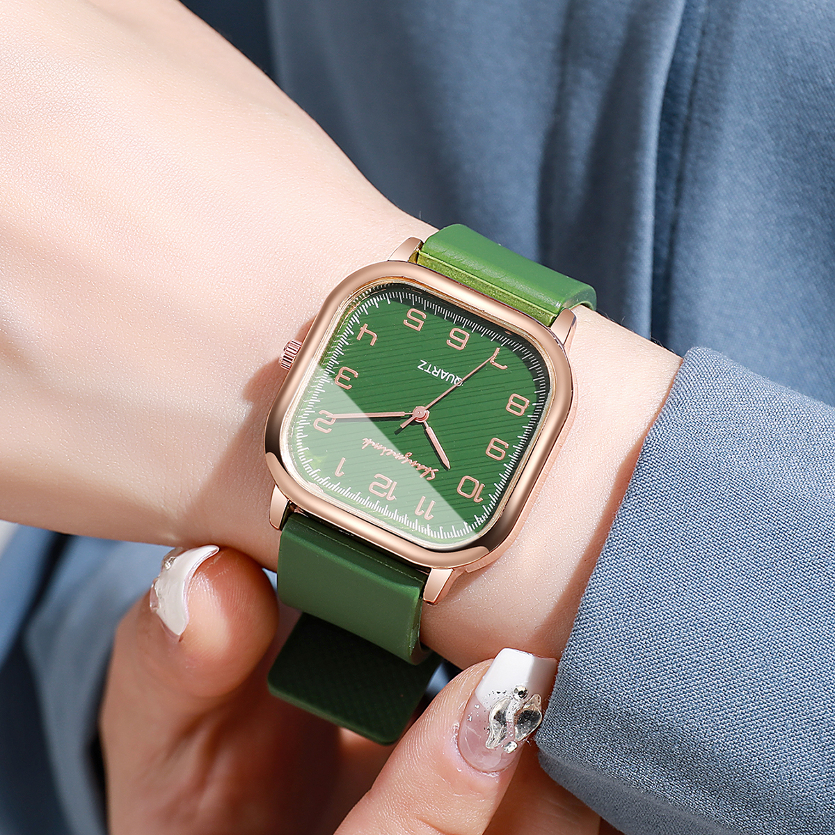 Fashion Square Frauen Uhren Ca – Silicone Band Women Bewertung und Preis