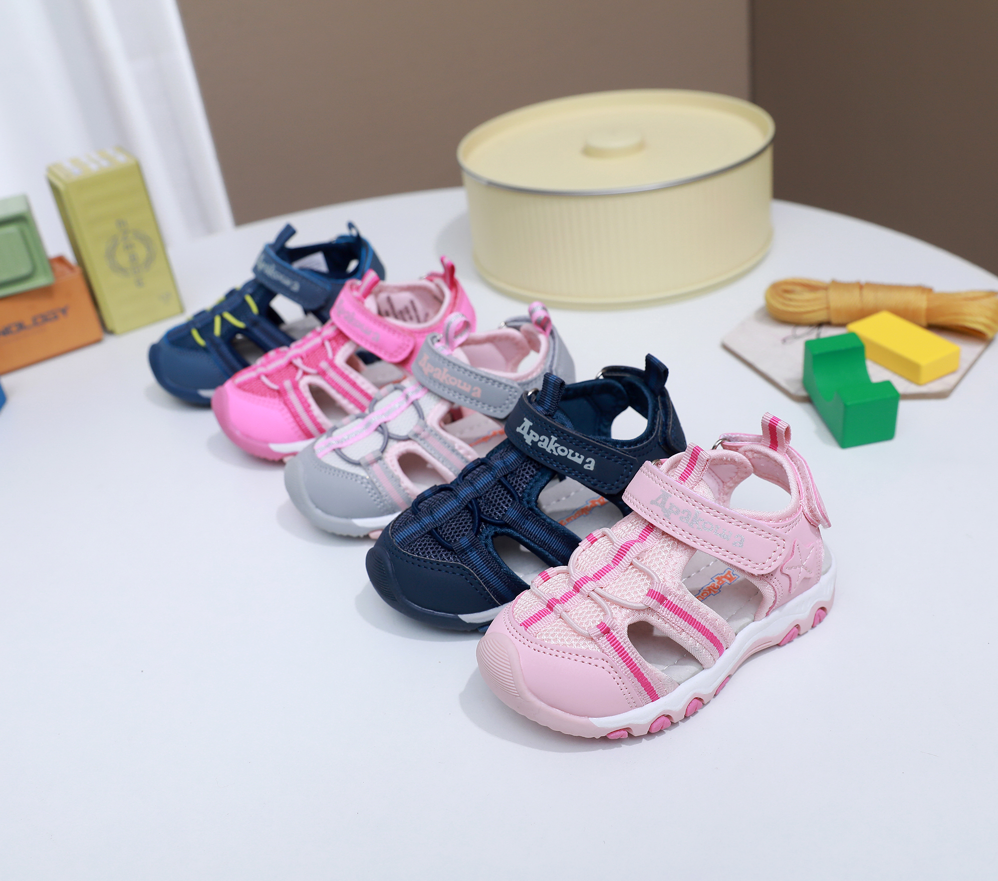 Neue Sommer-Kindersandalen mit – Sport Loop Velcro Bewertung und Preis