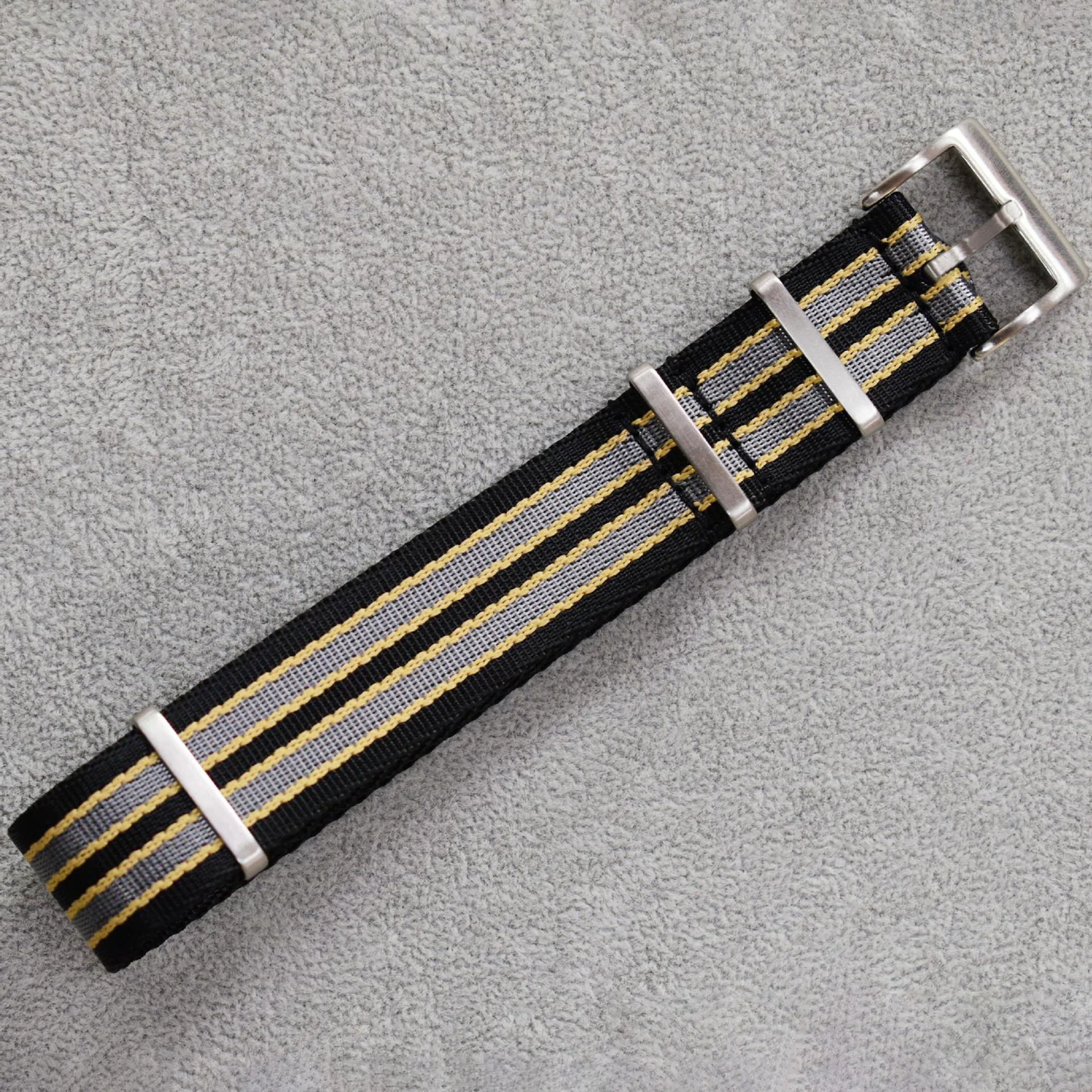20 mm Nylon-Uhrenarmband für O – Nato Strap Nylon Bewertung und Preis